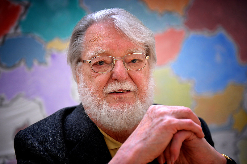 manfred_max_neef La economía está para servir a las per